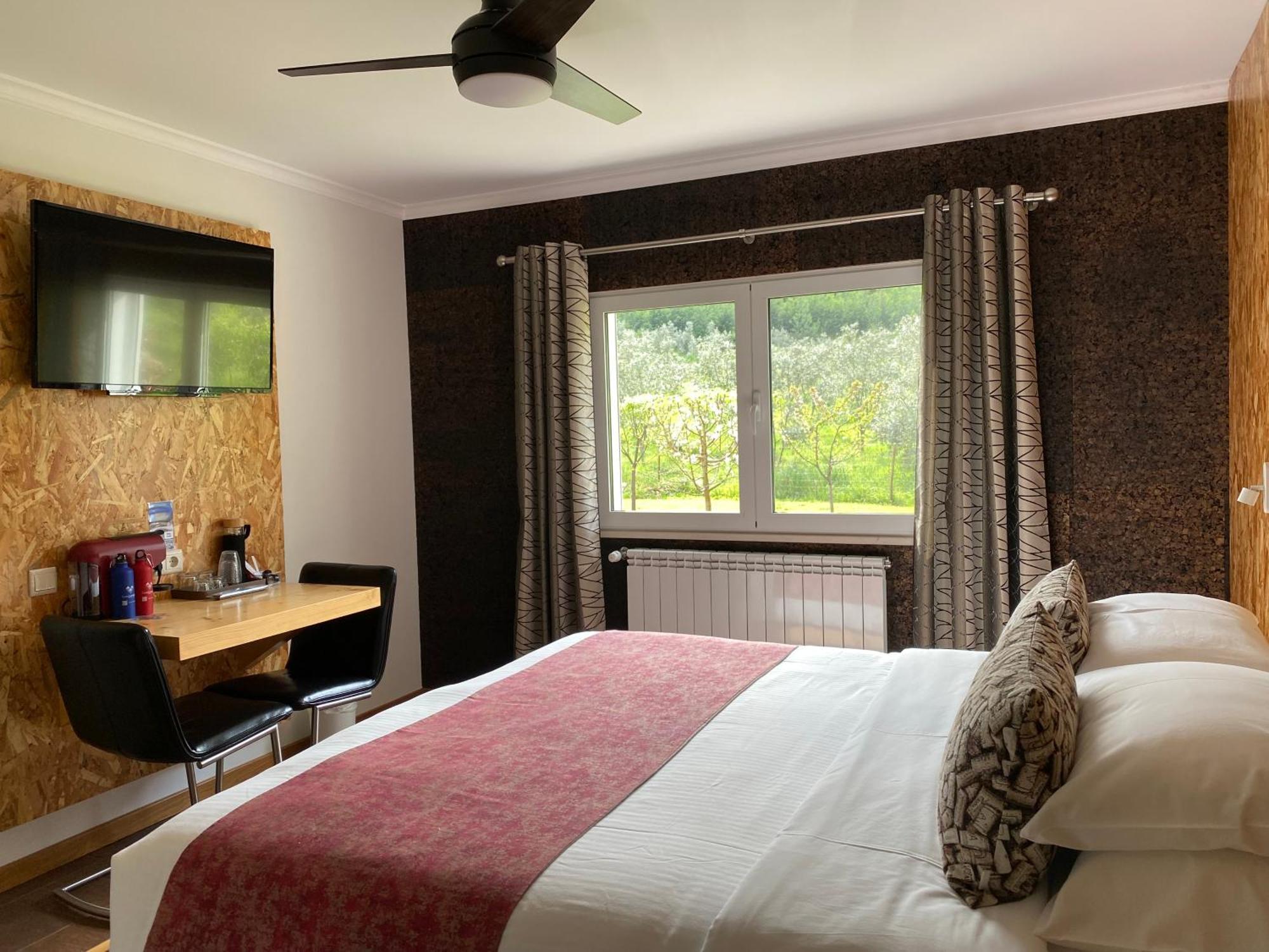 Casa Carvalhal - Adults Only Bed & Breakfast กอยส์ ภายนอก รูปภาพ