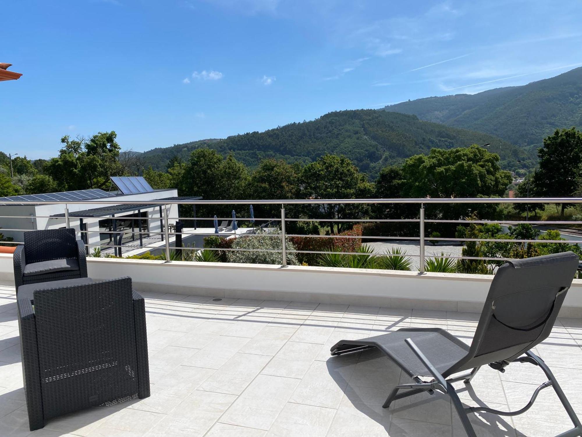 Casa Carvalhal - Adults Only Bed & Breakfast กอยส์ ภายนอก รูปภาพ