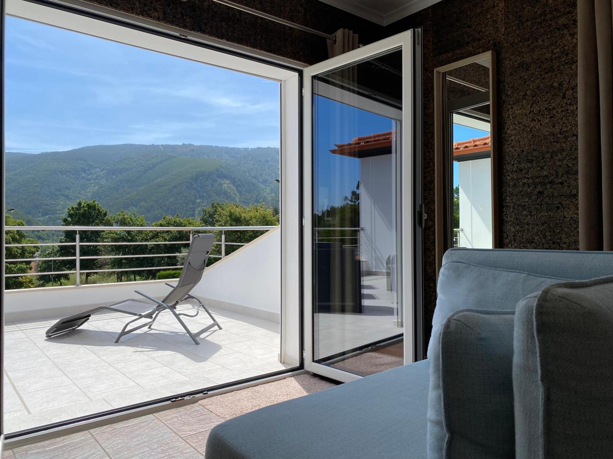 Casa Carvalhal - Adults Only Bed & Breakfast กอยส์ ภายนอก รูปภาพ